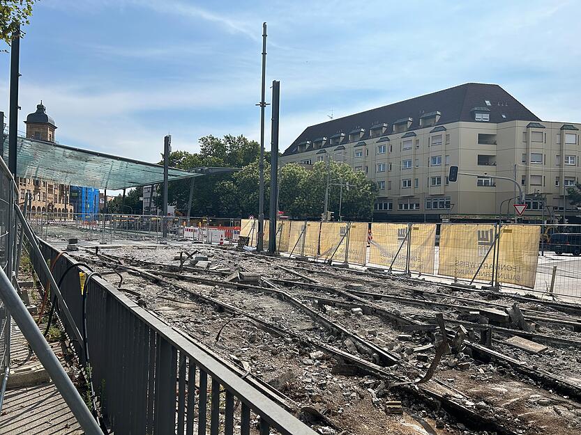 Ein drittes Gleis soll gebaut werden.