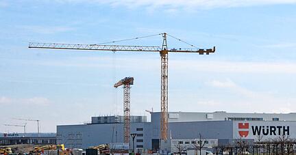 Bei W&uuml;rth wird erneut gebaut. Die Erweiterung des Vertriebszentrums West ist in Arbeit.