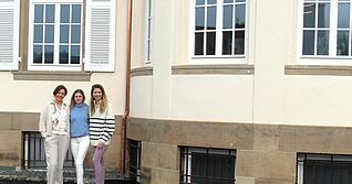 Bei Andrea Schilling (von links), Charlotte L&uuml;lsdorf und Marina Sohler dreht sich alles um die Gesundheit und das Wohlbefinden ihrer Kunden.