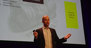 Jonas Andrulis 2024 beim "Cloud X Summit" der Schwarz-Gruppe an der DHBW Heilbronn Jonas Andrulis 2024 beim "Cloud X Summit" der Schwarz-Gruppe an der DHBW Heilbronn