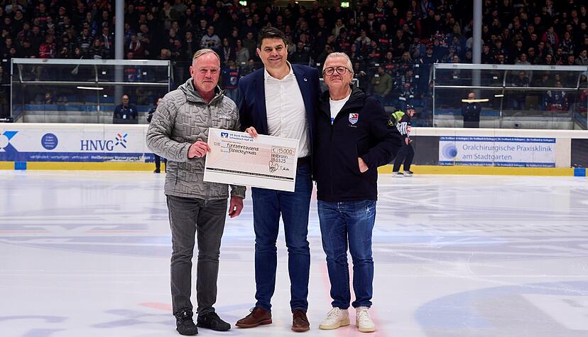 Tom Bucher (rechts) hat sich als Gesellschafter der Heilbronner Falken zu Wort gemeldet. Tom Bucher (rechts) hat sich als Gesellschafter der Heilbronner Falken zu Wort gemeldet.