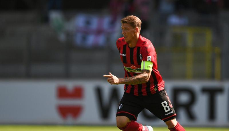 Mike Frantz hat seinen Vertrag in Freiburg verlängert. Die Laufzeit ist unbekannt.