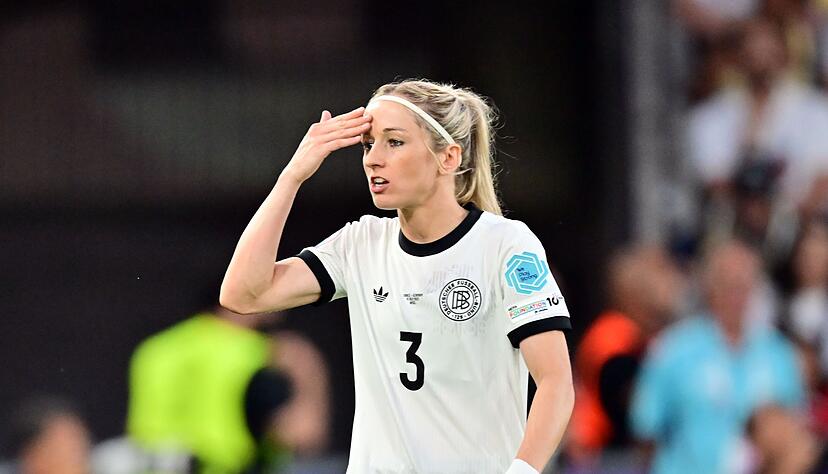 Kathrin Hendrich spricht über Anfeindungen im Netz. Kathrin Hendrich spricht über Anfeindungen im Netz.