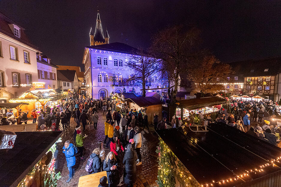 Eröffnung des Altdeutschen Weihnachtsmarktes in Bad Wimpfen