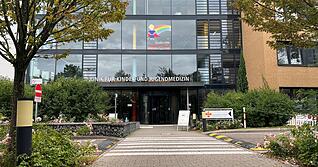 Um Frühgeborene versorgen zu dürfen, brauchen Kliniken pro Jahr eine bestimmte Anzahl von Fällen. Bei SLK könnte diese Mindestmenge unterschritten werden im laufenden Jahr. Um Frühgeborene versorgen zu dürfen, brauchen Kliniken pro Jahr eine bestimmte Anzahl von Fällen. Bei SLK könnte diese Mindestmenge unterschritten werden im laufenden Jahr.