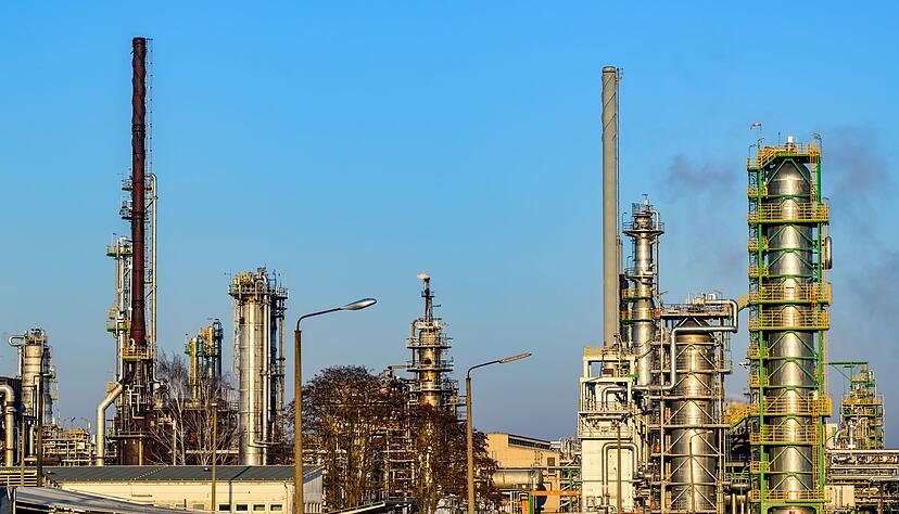 Die Raffinerie in Schwedt in der Uckermark im Nordosten von Brandenburg versorgt gro&szlig;e Teile des Nordostens Deutschlands mit Treibstoff. (Archivbild)