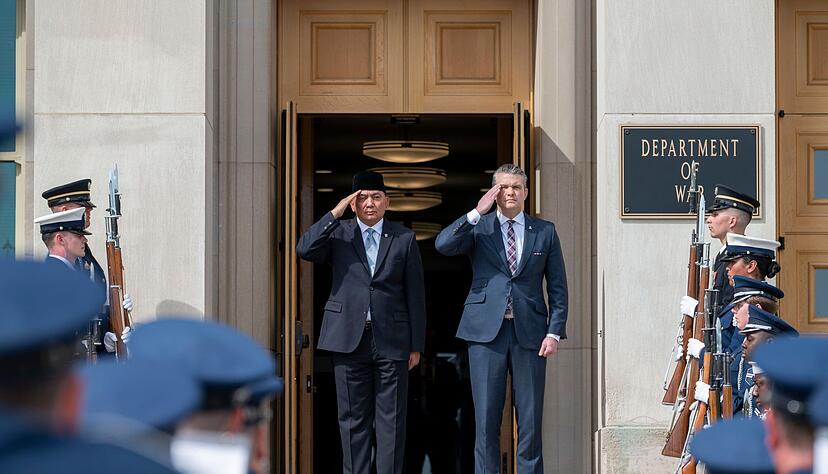 Die neue Partnerschaft wurde nach einem Treffen beider Politiker in Washington bekannt. Die neue Partnerschaft wurde nach einem Treffen beider Politiker in Washington bekannt.