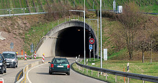Im Schemelsbergtunnel kommt es derzeit zu St&ouml;rungen beim Radioempfang.