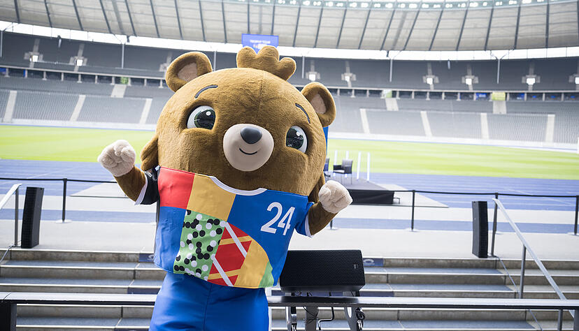 Albärt ist das Maskottchen der EM 2024 in Deutschland.