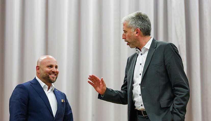 Debattierten auf offener Bühne: AfD-Landeschef Markus Frohnmaier und Tübingens parteiloser OB Boris Palmer. Debattierten auf offener Bühne: AfD-Landeschef Markus Frohnmaier und Tübingens parteiloser OB Boris Palmer.