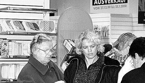 Beilharz war &uuml;ber Jahrzehnte das Kaufhaus schlechthin in Heilbronn. Im Jahr 2000 schloss es f&uuml;r immer &ndash; eine Breuninger-Ansiedlung schien m&ouml;glich auf dem Klosterhof-Areal.