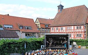 Dass die Stadt Niedernhall sch&ouml;ne Pl&auml;tze und Geb&auml;ude f&uuml;r Kulturveranstaltungen hat, wie hier den historischen Kelterhof, will sich auch der neue Verein Cardellino zunutze machen.
Foto: Archiv/Ludwig