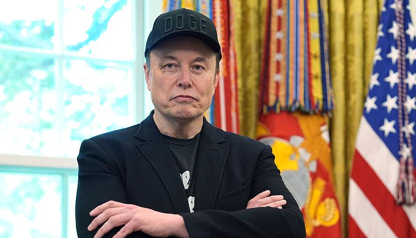 Einst eng mit dem Präsidenten, nun eher ein Gegenspieler: Elon Musk. (Archivbild)