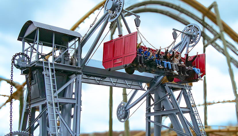Die neue Attraktion "Wilde Gautsche" wurde im Freizeitpark Tripsdrill bereits gut besucht. Die neue Attraktion "Wilde Gautsche" wurde im Freizeitpark Tripsdrill bereits gut besucht.