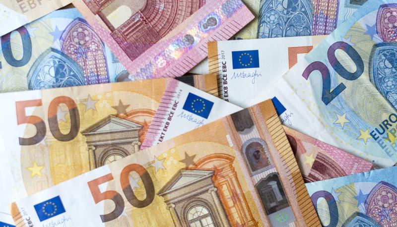 Die EZB will den Euro-Scheinen ein neues Antlitz verpassen. Die EZB will den Euro-Scheinen ein neues Antlitz verpassen.