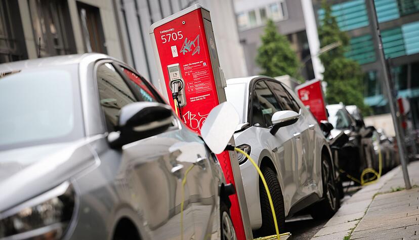 Ist die Lades&auml;ule frei, wenn ich ankomme? Wer auf die &ouml;ffentliche Infrastruktur angewiesen ist, muss flexibel bleiben.