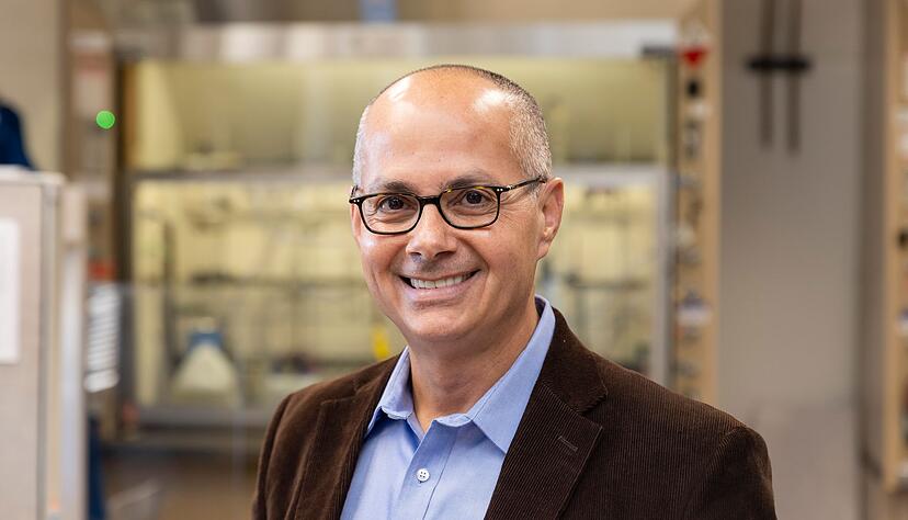 Omar Yaghi ist einer von drei Wissenschaftlern, die den Nobelpreis für Chemie 2025 erhalten. Omar Yaghi ist einer von drei Wissenschaftlern, die den Nobelpreis für Chemie 2025 erhalten.