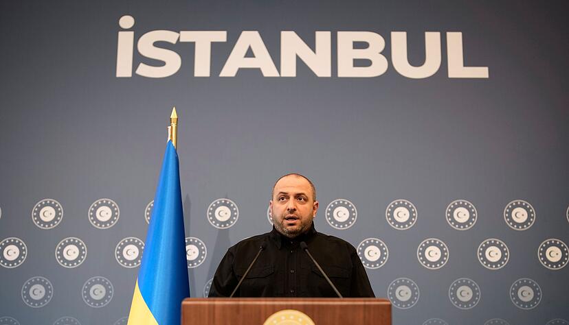 Ex-Verteidigungsminister Rustem Umjerow ist einer der Hauptunterh&auml;ndler von Kiew und wurde jetzt als Zeuge in einem Schmiergeldskandal vernommen. (Archivbild)