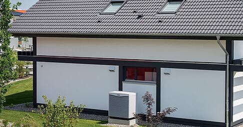 Frist nicht verpassen: Wer den W&auml;rmepumpen-Strom separat misst, kann sich Geld vom Stromanbieter zur&uuml;ckholen.