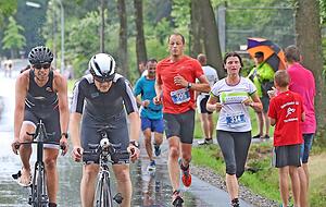 Auf einen Wolkenbruch wie bei der j&uuml;ngsten Auflage 2019 w&uuml;rden die Organisatoren am Sonntag gerne verzichten. Nach aktuellem Wetterbericht ist jedenfalls kein Regen vorhergesagt.
Foto: Archiv/Bertok