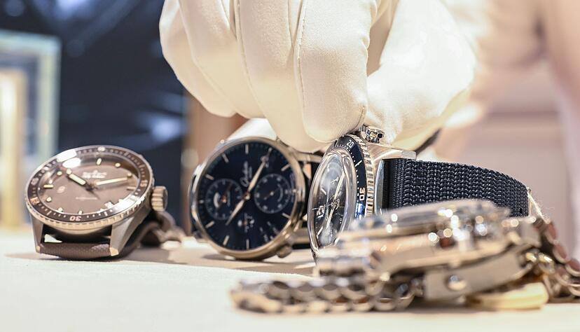 Wo es teuer zugeht, sind Handschuhe gefragt. (Archivbild) Wo es teuer zugeht, sind Handschuhe gefragt. (Archivbild)