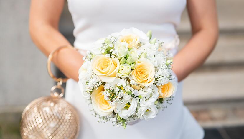 Die Braut wird &uuml;ber den Polizeieinsatz an ihrer Hochzeit wohl weniger erfreut gewesen sein. (Symbolbild)