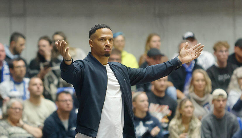 Merlins-Trainer David McCray freut sich nach zwei Ausw&auml;rtsspielen in Folge auf das Heimspiel.