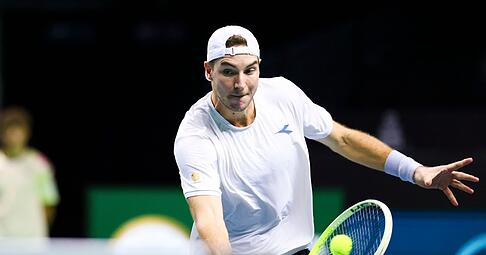 Jan-Lennard Struff bewies in seinem Match gegen Yoshihito Nishioka Nervenstärke. (Archivbild)