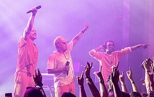 Gilt als Höhepunkt des Demokratiefestivals der Akademie für Innovative Bildung und Management: Die deutsche Hip-Hop- und Reggae-Band Culcha Candela spielt auf dem Bildungscampus. Gilt als Höhepunkt des Demokratiefestivals der Akademie für Innovative Bildung und Management: Die deutsche Hip-Hop- und Reggae-Band Culcha Candela spielt auf dem Bildungscampus.