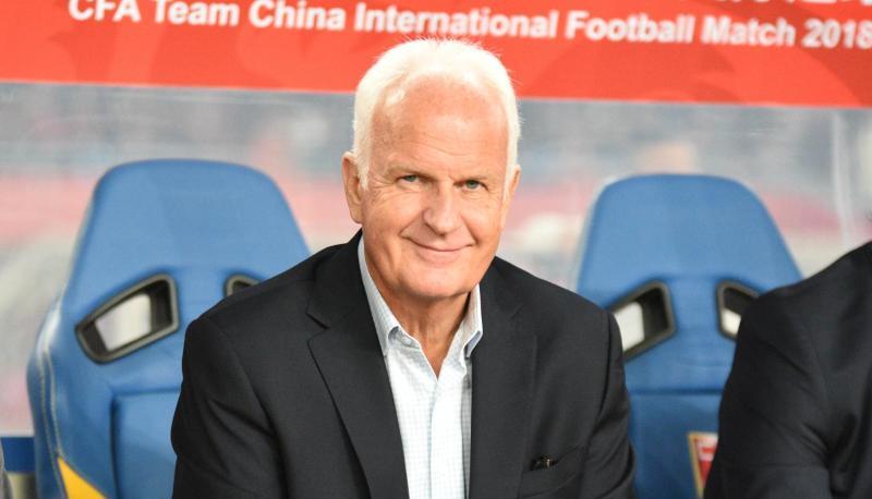 Trainer Bernd Stange will mit Syriens Nationalmannschaft bei der Asienmeisterschaft überraschen.