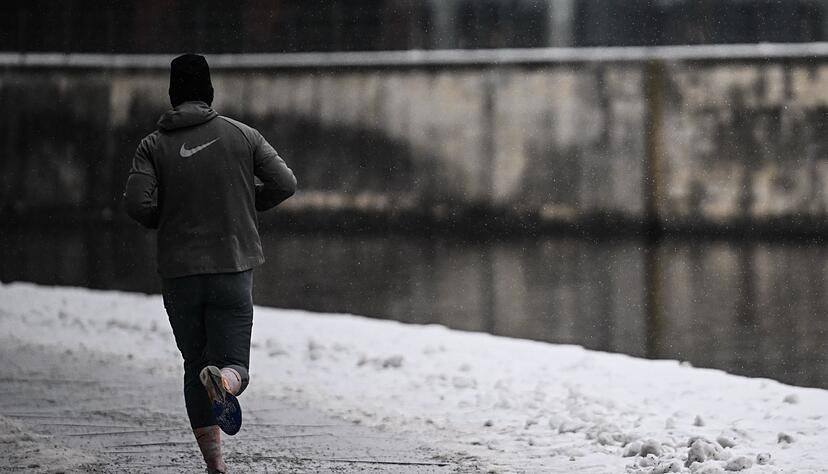 Sport hilft – auch gegen das Frieren. Sport hilft – auch gegen das Frieren.