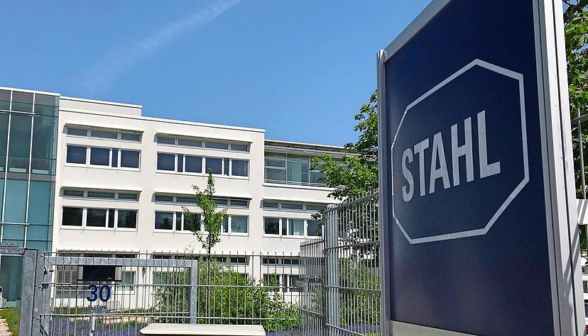 Nachdem R. Stahl die Prognosen im Juli nach unten angepasst hatte, f&auml;llt zumindest das Konzernergebnis nun besser als erwartet aus.