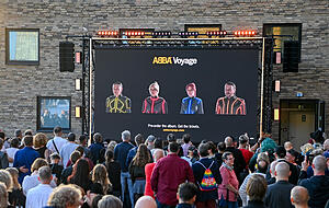 Beim Abba-Event "Abba Voyage" im Hotel "nhow Berlin" wird vor Fans ein neues Album und eine Hologramm-Show der Band Abba angek&uuml;ndigt. Foto: dpa
