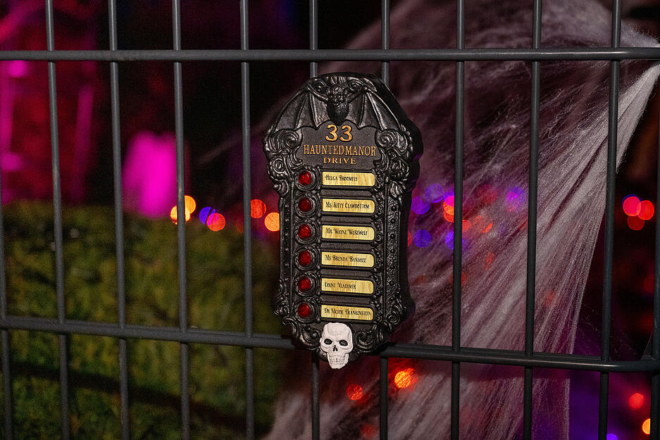 Gruselige Deko-Ideen: Das Halloween-Haus in Weinsberg-Grantschen begeistert mit detailreicher Gestaltung. Gruselige Deko-Ideen: Das Halloween-Haus in Weinsberg-Grantschen begeistert mit detailreicher Gestaltung.