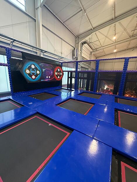 Trampoline bieten Bewegung und Action für Groß und Klein.