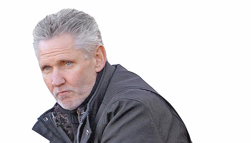 Eckhard Kloft ist bei den Spfr Lauffen in der 21. Saison als Trainer t&auml;tig. Erst bei den Aktiven und seit acht Jahren bei den A-Junioren.
          Foto: Alexander Bertok