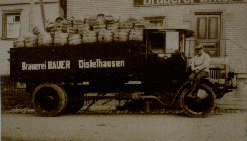 Dieses Foto zeigt einen Distelh&auml;user-Lkw in den 1920er Jahren.