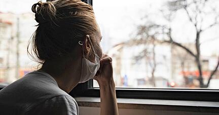 Nach einem positiven Testergebnis auf das Coronavirus gilt eine zweiwöchige Quarantäne (Themenfoto). Die Suche nach Gewissheit hinsichtlich einer Infektion beschert vielen Menschen eine bange Zeit des Wartens.
Foto: macondos/stock.adobe.com
