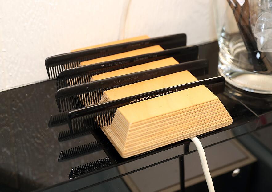 Rudi Baier - seit 75 Jahren Friseur in B&ouml;ckingen