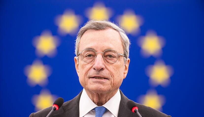 Der ehemalige Pr&auml;sident der Europ&auml;ischen Zentralbank (EZB) und fr&uuml;here italienische Ministerpr&auml;sident Mario Draghi wird mit dem Karlspreis 2026 ausgezeichnet (Archivbild).