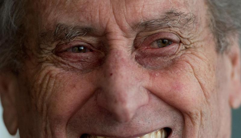 Volksschauspieler Walter Schultheiß wurde geehrt. Foto: Marijan Murat/dpa Volksschauspieler Walter Schultheiß wurde geehrt. Foto: Marijan Murat/dpa