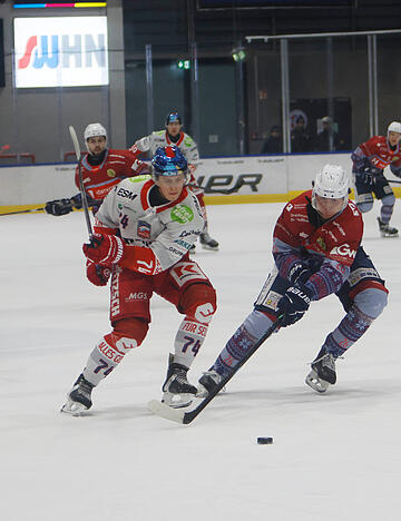 Der Heilbronner Corey Mapes (rechts) fand nach dem Spiel gegen H&ouml;chstadt deutliche Worte.