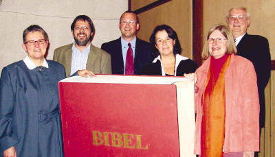 Werben um die Stimmen der W&auml;hler (von links): Margarete M&uuml;hlbauer, Georg Ottmar, Siegfried Jahn, Andrea Bleher, Edith Klug und Christian Horn.Foto: Annette Wenk