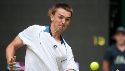 Andreas Beck schaltet seinen Landsmann Kiefer aus.