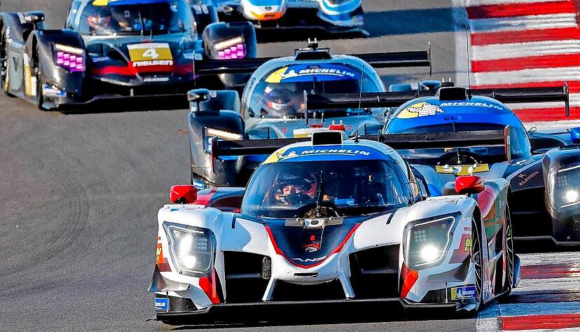 Viel Verkehr prägte über die gesamte Saison die Rennen im Michelin Le Mans Cup. Markus Pommer (vorne) hatte dabei eine Menge Pech. Viel Verkehr prägte über die gesamte Saison die Rennen im Michelin Le Mans Cup. Markus Pommer (vorne) hatte dabei eine Menge Pech.