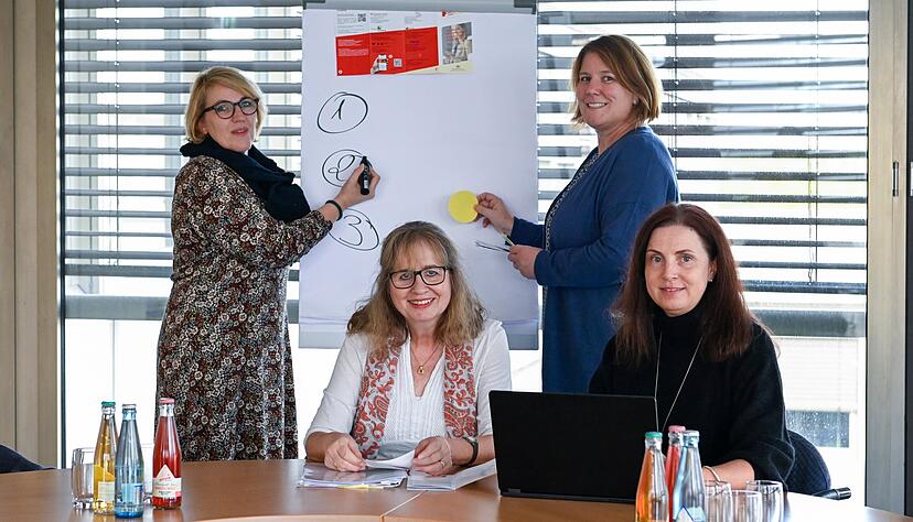 Sandra Büchele (von links), Silvia Payer, Simone Riess und Anke Speer sind Mitorganisatorinnen der Veranstaltungsreihe. Sandra Büchele (von links), Silvia Payer, Simone Riess und Anke Speer sind Mitorganisatorinnen der Veranstaltungsreihe.