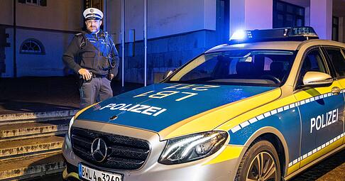 Polizeihauptkommissar Ferdinand Steigman leitet den Polizeiposten Kirchheim/Bönnigheim seit 2010. Polizeihauptkommissar Ferdinand Steigman leitet den Polizeiposten Kirchheim/Bönnigheim seit 2010.