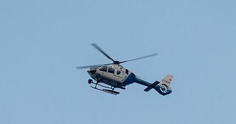 Die Polizei sucht weiter nach dem Mann. (Symbolbild)