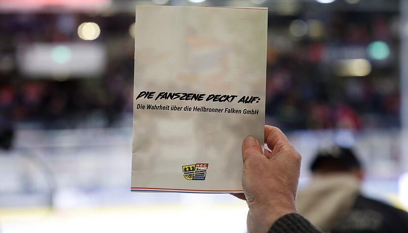 Professionell gedruckt und gebunden war das sechsseitige Statement der "Fanszene Heilbronn", das vor dem Heimspiel gegen die Stuttgart Rebels im Eisstadion am Europaplatz verteilt wurde.