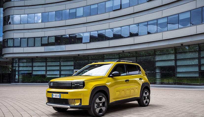 Gro&szlig;es B&auml;rchen: Den automobilen Panda pr&auml;sentiert Fiat in der Grande-Version mittlerweile recht ausgewachsen.